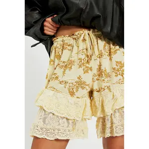 Women Summer Boho Floral Bloomers Knee Length Pantaloons Coquette Layered Ruffles Lace Loose Shorts Vacation Going Out Bottoms