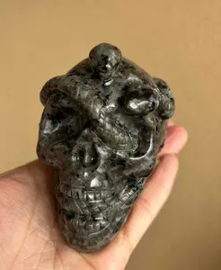 Yooperlite Skull With Snake Strong Flash