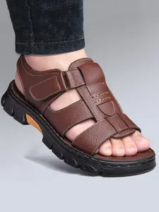 Spring Summer New Middle Aged Men's Sandals, Artificial Leather, Round Toe, Medium Width, Less Than Ankle Height, Casual Style, Footwear