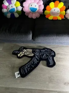 Draco Rug - Hand-Tufted 100% Pure Wool 32" x 10" Expertly Crafted Vibrant Colors Comfortable & Long-Lasting Texture