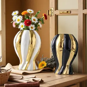 Modern Minimalist Ceramic Flower Vase, European Style Home Decor, Dining Table Centerpiece, Desktop Decoration, Elegant Floral Arrangement