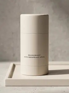 This deodorizer stick embodies the concept of ultimate care. It is specially designed for those who seek efficiency without compromising on quality, offering a light and invisible protective sensation. Convenient to carry