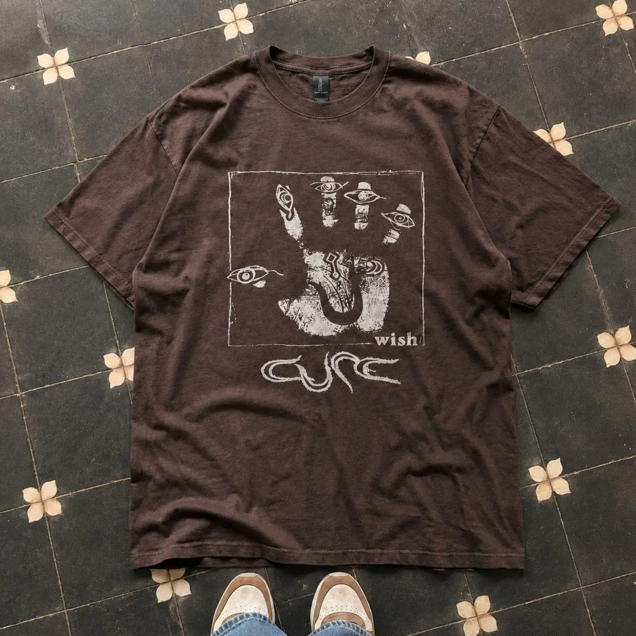The Cure Wish Hand Graphic Tee Retro Music Shirt Unisex Top Streetwear