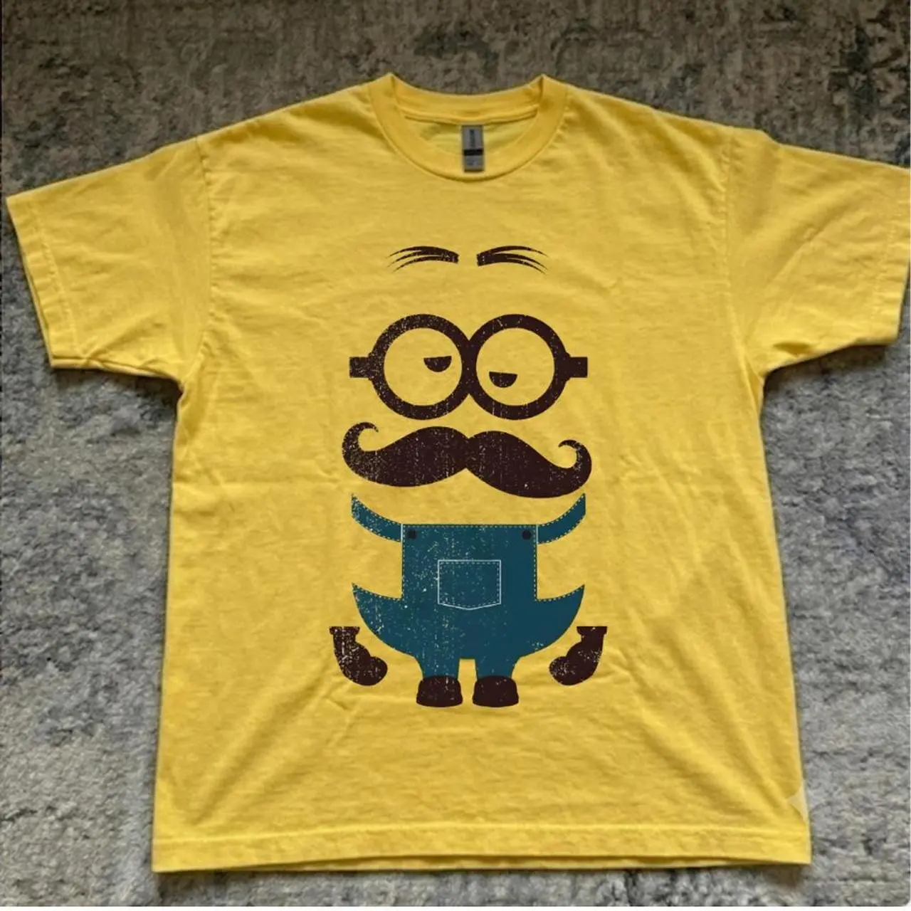 Minion Mustache T-shirt Vintage Minion Disguise Graphic Tee, Retro Funny Despicable Me Shirt, Loose Fit Unisex Top