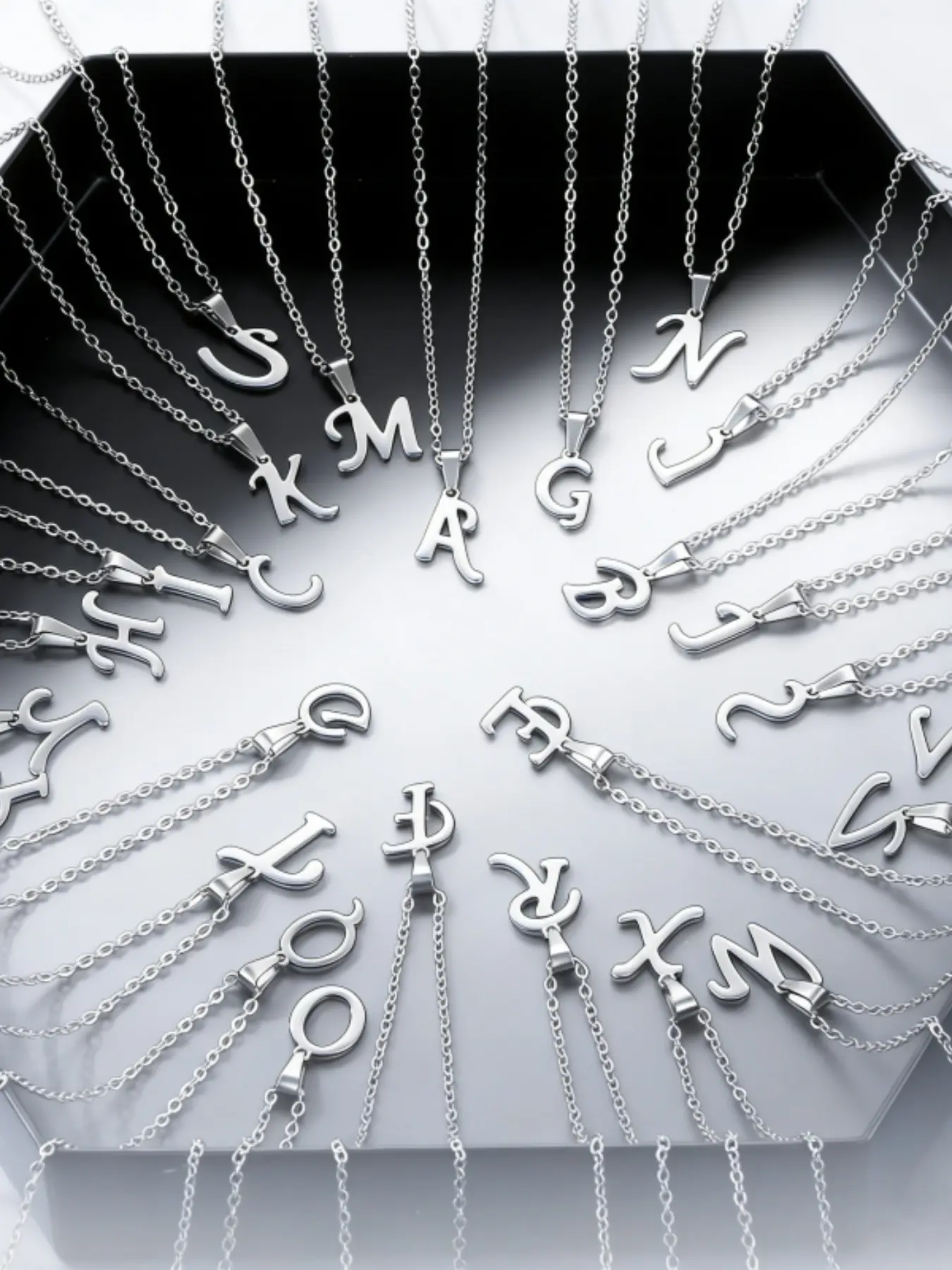Women's Stainless Steel Letter Pendant Necklace A-Z, Initial Letter Necklace, Waterproof Hypoallergenic Jewelry, Fashionable Daily Party Accessory Gift, Dainty Initial Necklaces