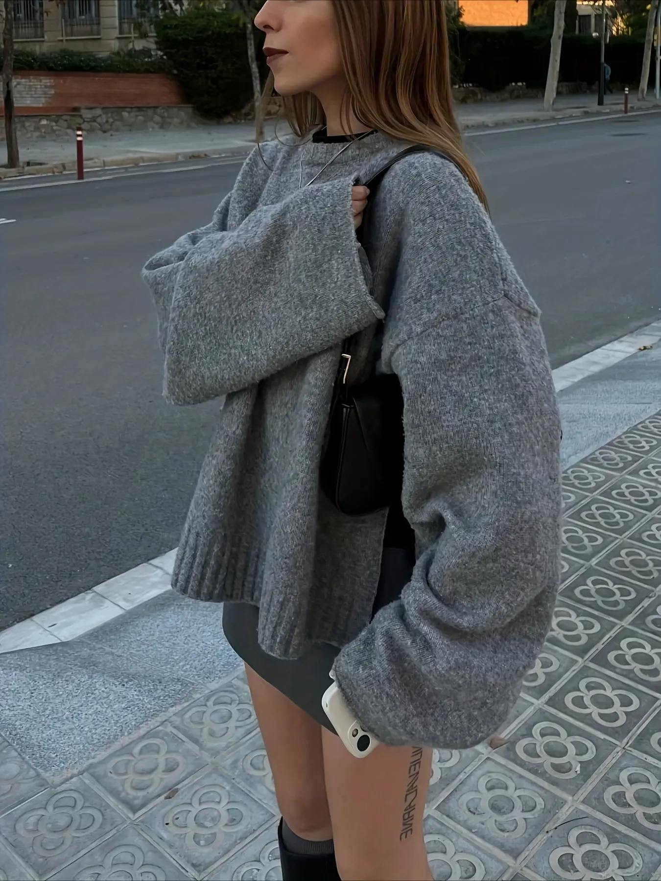 New Elegant Loose-Fit Long Sleeve Knitted Top, Plain Round Neck Pullover for All Seasons, Casual Daily Wear Women's Sweater