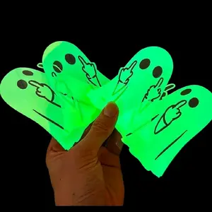 Glow in the Dark Halloween Ghost Sticker-Permanent Vinyl Decal Middle Finger Ghost Decal/Suitable for Car Windows and Paint (2,4 pcs)