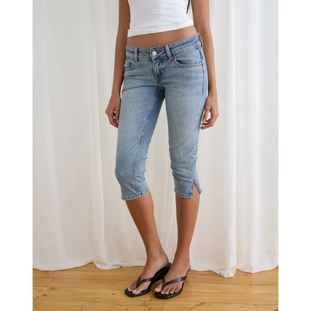 Denim Capri Jean in Vintage Blue Wash