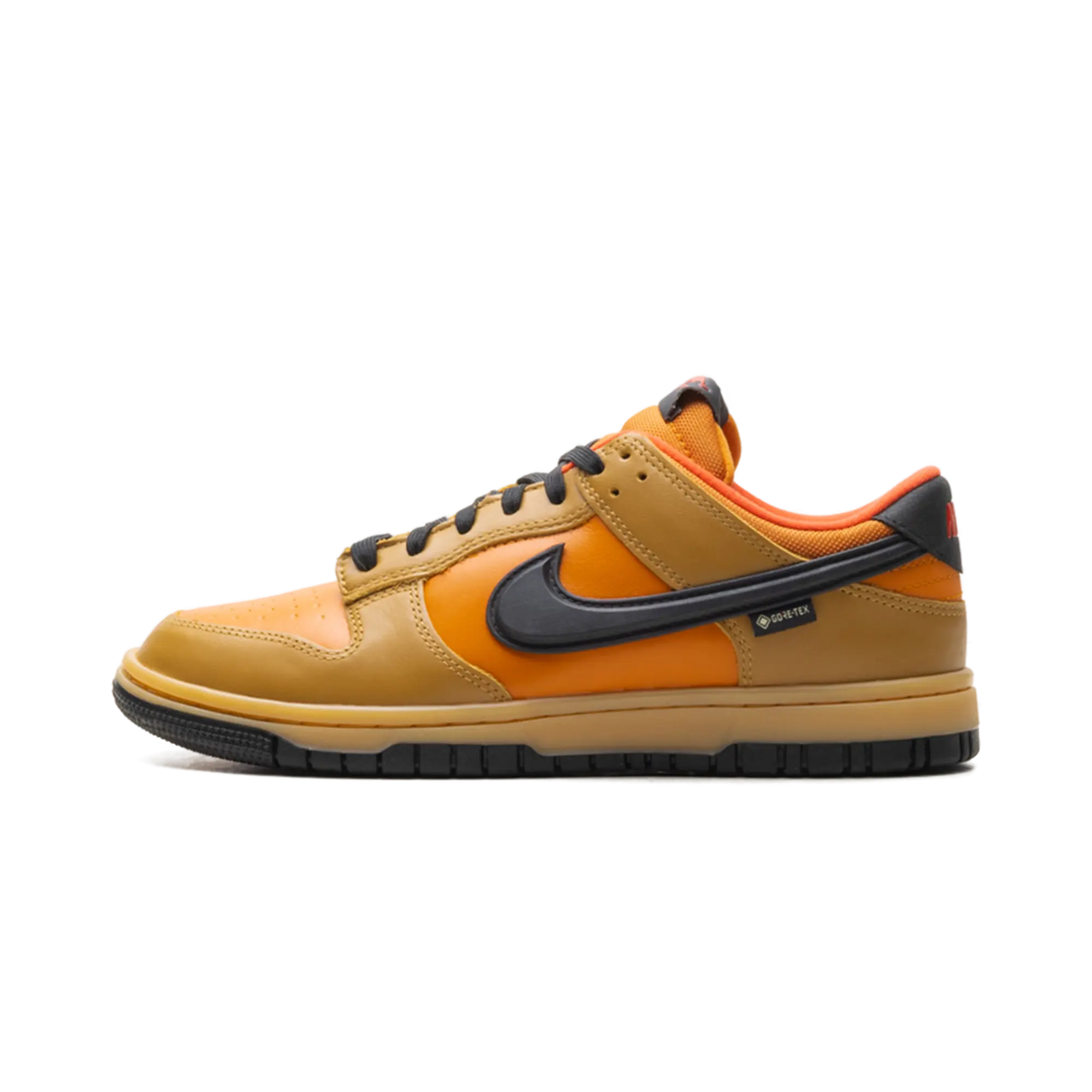 Dunk Low Gore-Tex "Wheat/Ceramic" HQ2053 700
