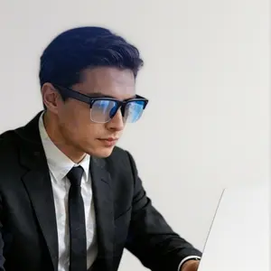 AI Smart Sunglasses - Blue Light Protection, Built-in Camera, Bluetooth Translation, Call Recording - Smart Wearable Device for Electronics Enthusiasts