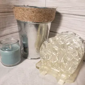 Set of 4 Clear Geode Resin Coasters with holder