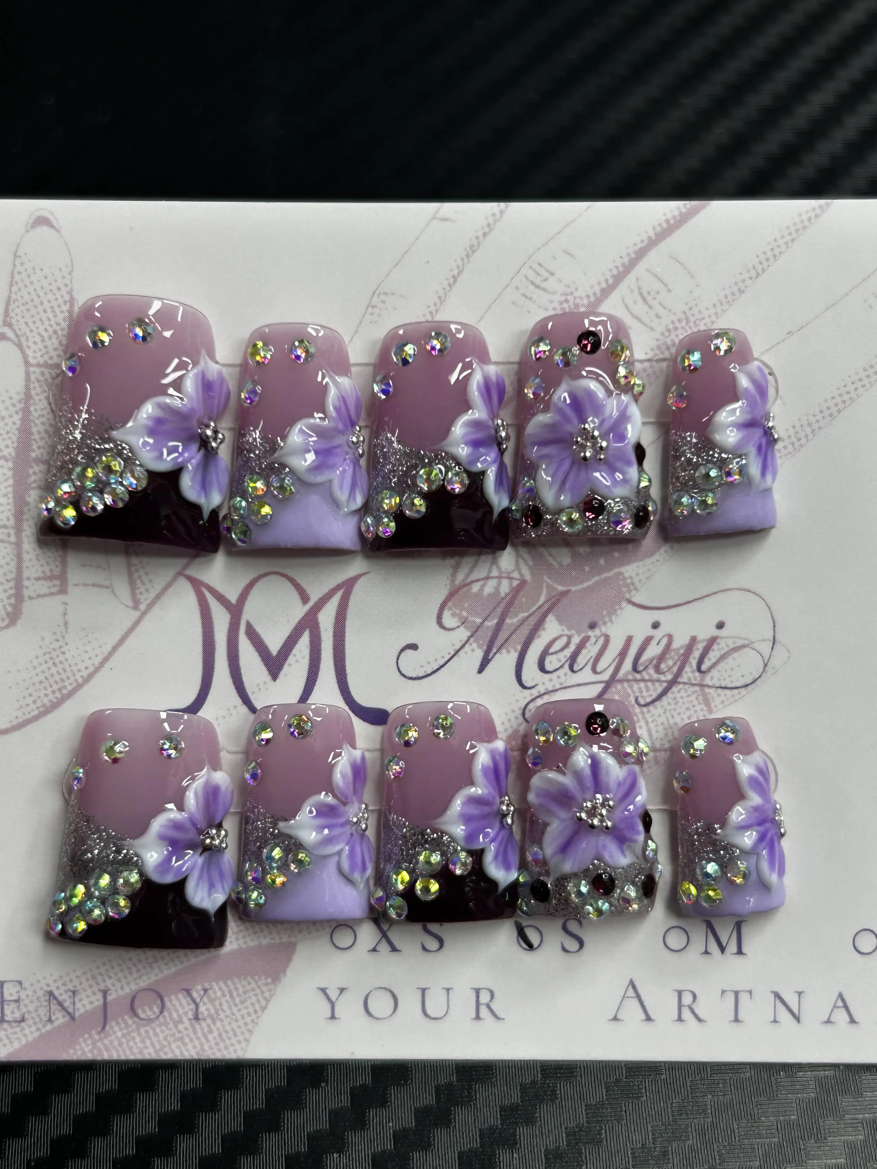 Jenny(9628)gc.30$ have 6 pcs! Take a good look at this. It's more exquisite!