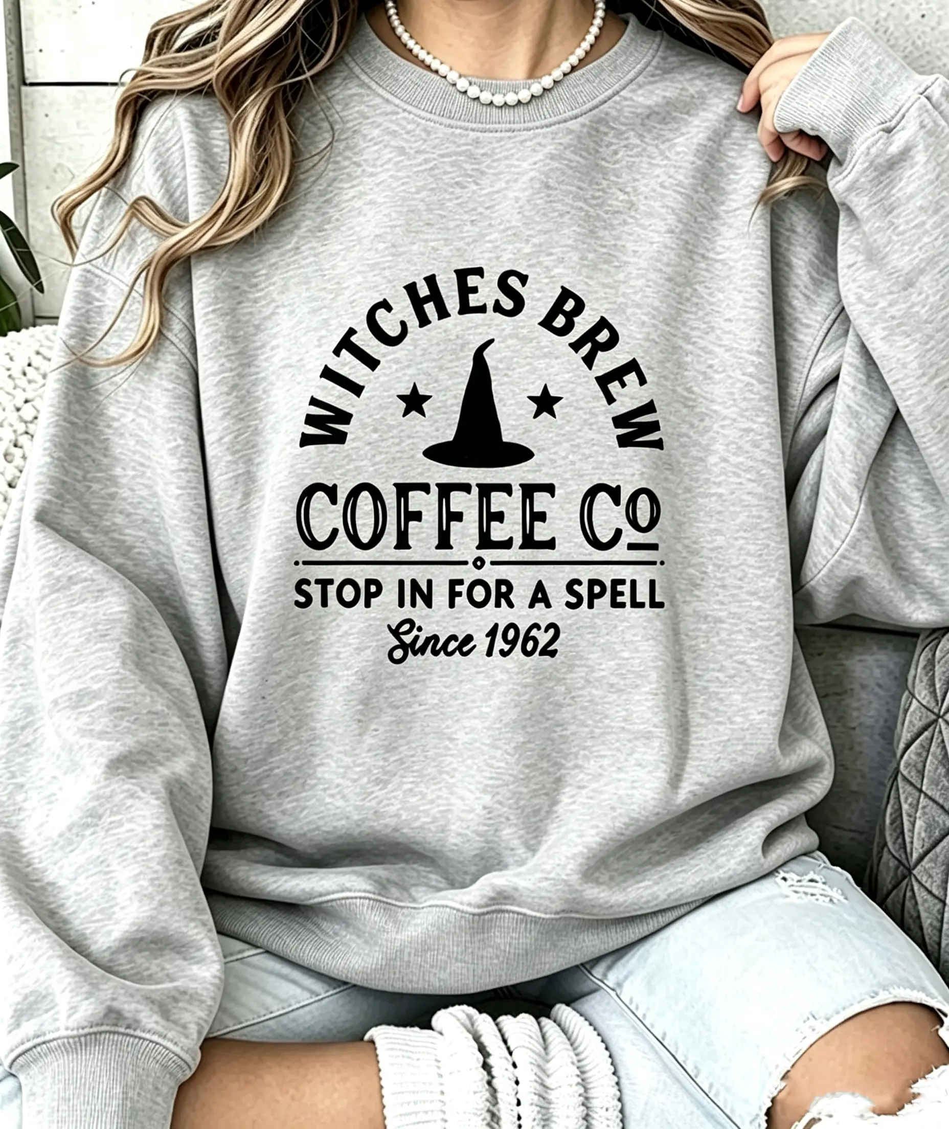 Halloween Print Lightweight Sweatshirt, Fall & Winter Women's Casual Long Sleeve Round Neck Pullover, Loose-Fitting Knit Top
