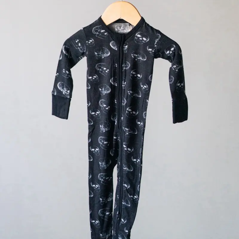 Skelly Convertible Bamboo Footie