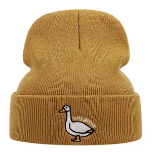Winter Warm Funny Goose Knitted Hat Silly Goose Skullie Beanie Hat Hip Hop Knit Cap Casual Knit Hat Warm Beanie