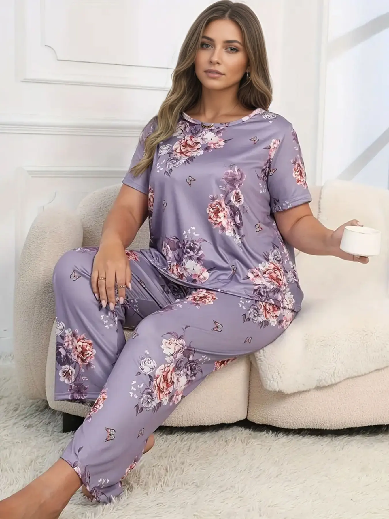 Women's Plus Size Pajama Set, Pjs, Violet Floral Pattern Short Sleeve Top and Long Pants, Comfortable All-Seasons Home Wear Loungewear, Casual Loose-Fit, Casual Loungewear Sets, Home Loungewear Pajamas