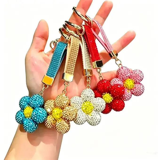 Shiny Crystal Floral Key Ring, Bling Rhinestone Flower Pendant, Trendy Accessory for Ladies