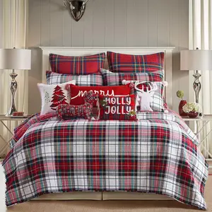 - Spencer Plaid Quilt - Full/ - Christmas Tartan Plaid - Red, Green, White, Blue,  - Quilt (88x92in.) - Reversible - /Poly