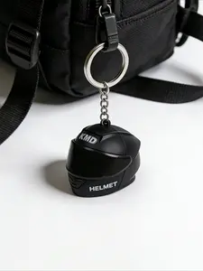 Fashionable, unique and niche motorcycle helmet keychain pendant, creative gift keychain, suitable for men's small gifts to hang on bags