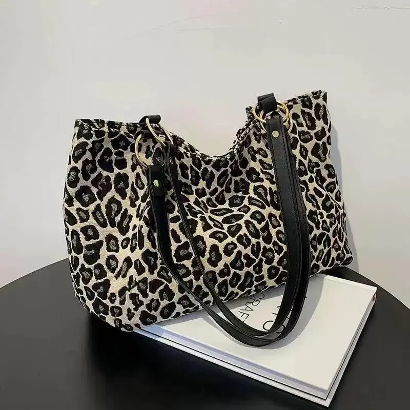 2026 Trendy Large Capacity Women's Bags, Chic Shoulder/Underarm Bag, Casual Bucket & Tote Bag