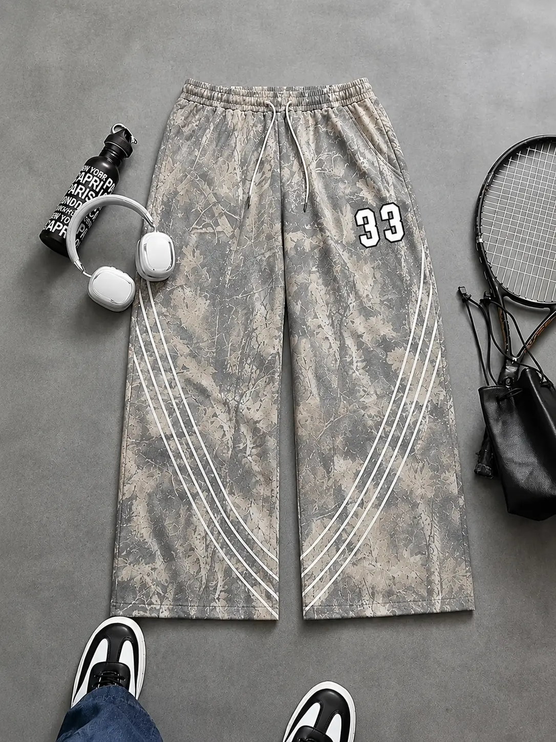 Men's Y2K Baggy Sweatpants Tree Camo Print Track Pants Elastic Drawstring Waist Number Graphic Curved Striped Detail Casual Streetwear Relaxed Trousers Trendy Hip Hop Vintage StyleActivewear Daily BottomsMen Fashion everyday wear mens bottoms street style