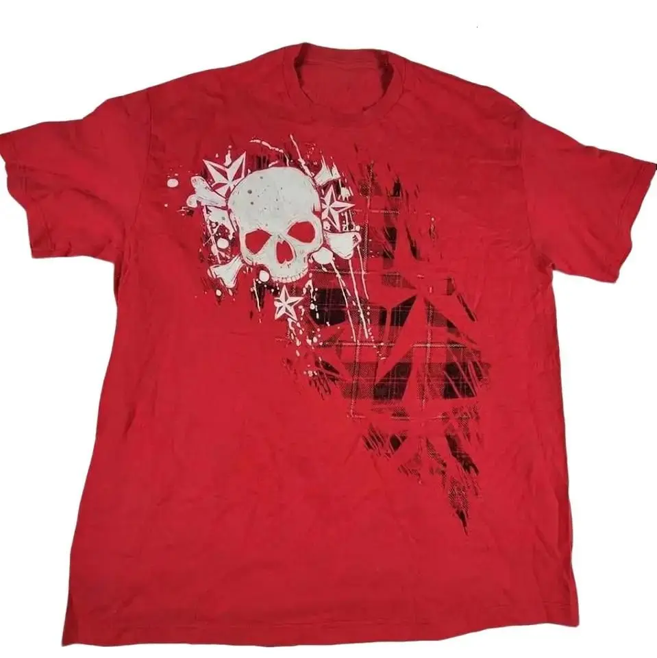 Red Skull Graphic Tee Y2K Streetwear Punk Rock Vintage Unisex Short Sleeve T-Shirt