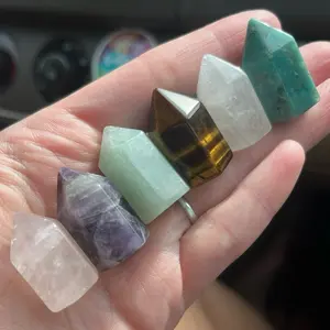 ️Intuitively chosen set of 4 mini crystal towers