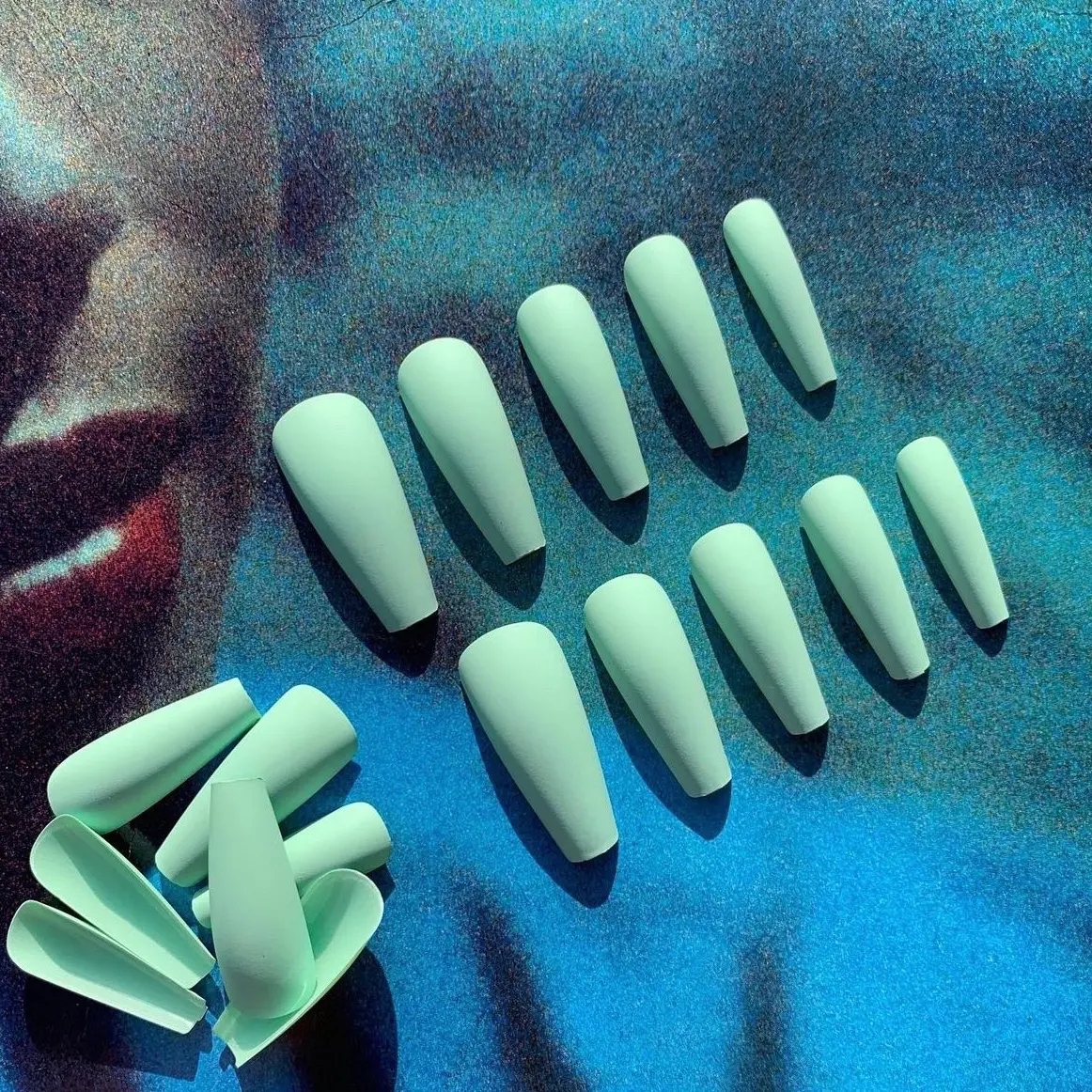 Mint Condition Press-On Nails