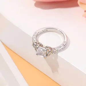 Exquisite Fashion 925 Sterling Silver Ring Diamond Ring Friendship Ring Anniversary Birthday Gift Jewelry Rings For Girls