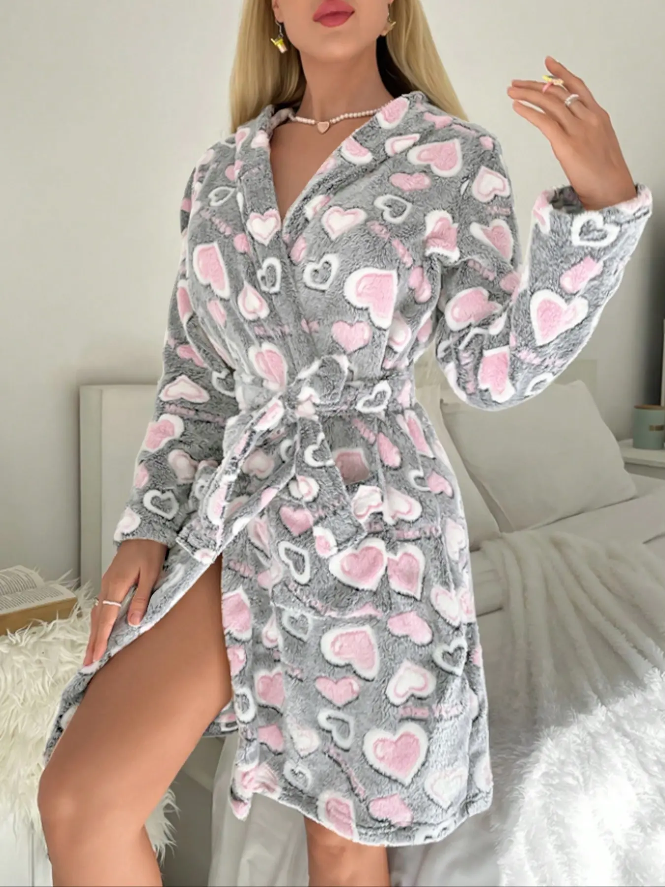 Women's Flannel Bathrobe, Long Sleeve Hooded Pajamas with Heart Pattern, Polyester Knit Fabric, Waist Belt, Casual Fall Winter Wear, Loungewear, Nightwear