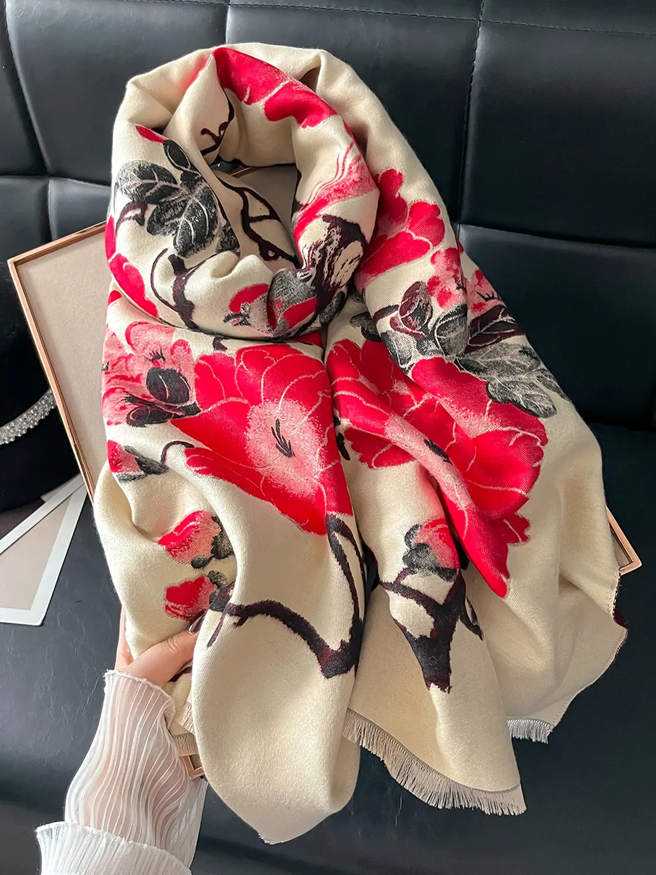 Women's Floral Print Thick Imitation Wool Scarf Shawl, Elegant Fitted Design for Fall & Winter Daily Wear, Warm Woven Fabric, Floral Pattern Shawl