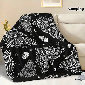 1Pc Fluffy Blanket Skull Moth Star Print White Throw Blanket White Blanket Barefoot Bream Blanket Throw Blanket For Sofa Winter Warm Blanket Living Room Bedroom Decoration Lunch Break Camping Multifunctional Blanket