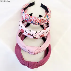 Pink Floral Knotted Headbands for Women - Trendy Wide Twist Turban Headband Set with Soft Floral Print & Solid Pink, Breathable Stretchy No-Slip Hair Accessories, Perfect for Daily Ponytail Yoga Summer Beach & Cute Everyday Looks