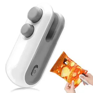 Mini snack bag sealing machine, two-in-one heat-sealing cutting knife bag sealing device, handheld chip bag sealing machine, portable resealing machine, suitable for plastic bags, food storage and snack preservation small sealing wonder