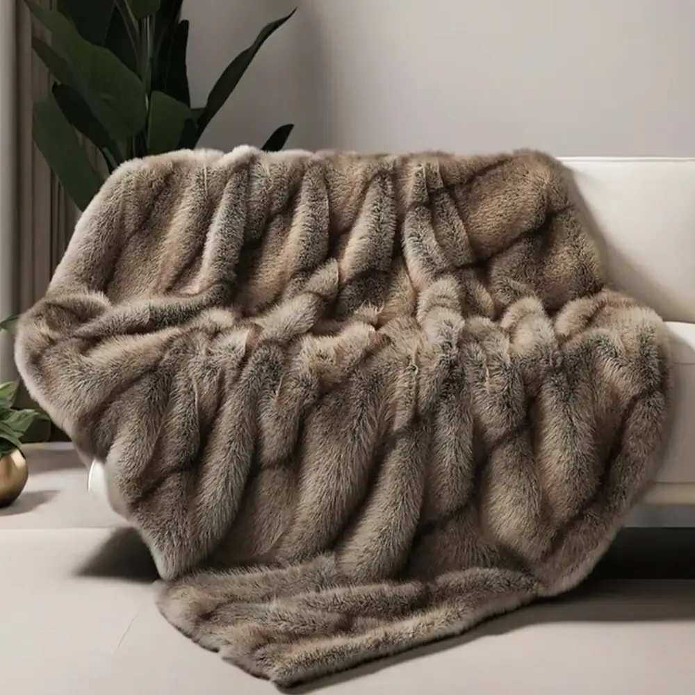 Luxury Faux Fur Blanket High Pile Bed  Faux Fox Fur Blankets For Beds Plaid on T...