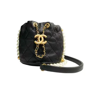 Pre-owned CHANEL Leather Shoulder Bags Black Mini Pearl Drawstring Bucket Bag