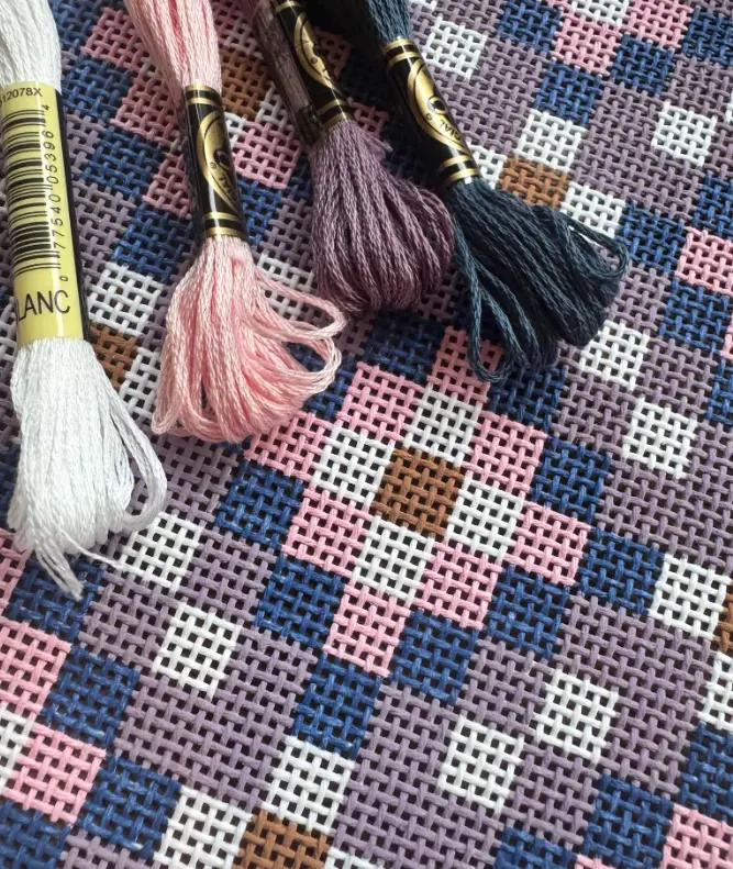 Granny Square Needlepoint Canvas | 13 Mesh