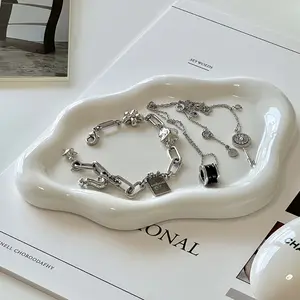 Cloud Ceramic Tray Single-Layer Light Luxury Jewelry Storage High-End Perfume Display Entrance Key Storage Orna fengshui ornament heal stone silk  flowers fake religious home laundry room  Plates White bouquet boutonniere  Cake creative small gift