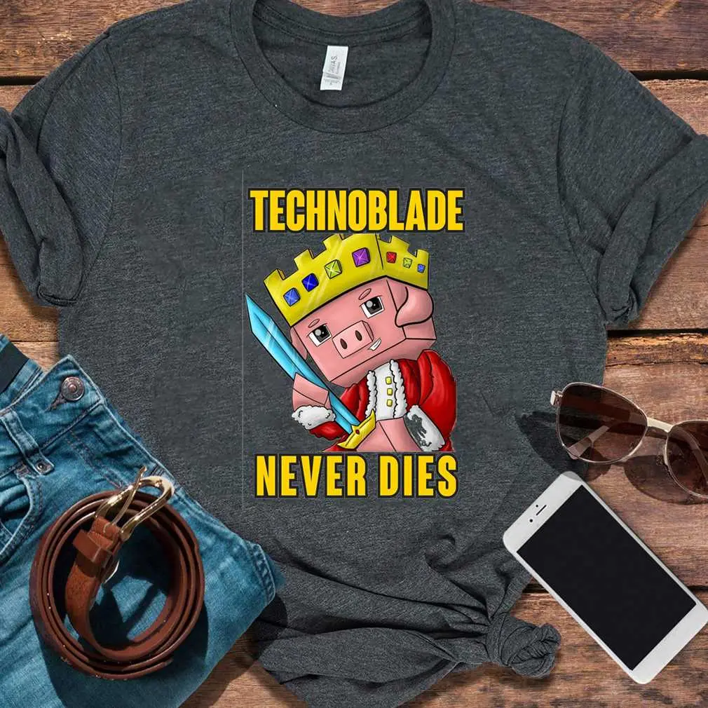 Technoblade Never Dies 2022  T-Shirt