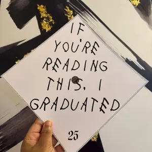 Graduation Cap Topper | If You're Reading This I Graduated - Class of 2026