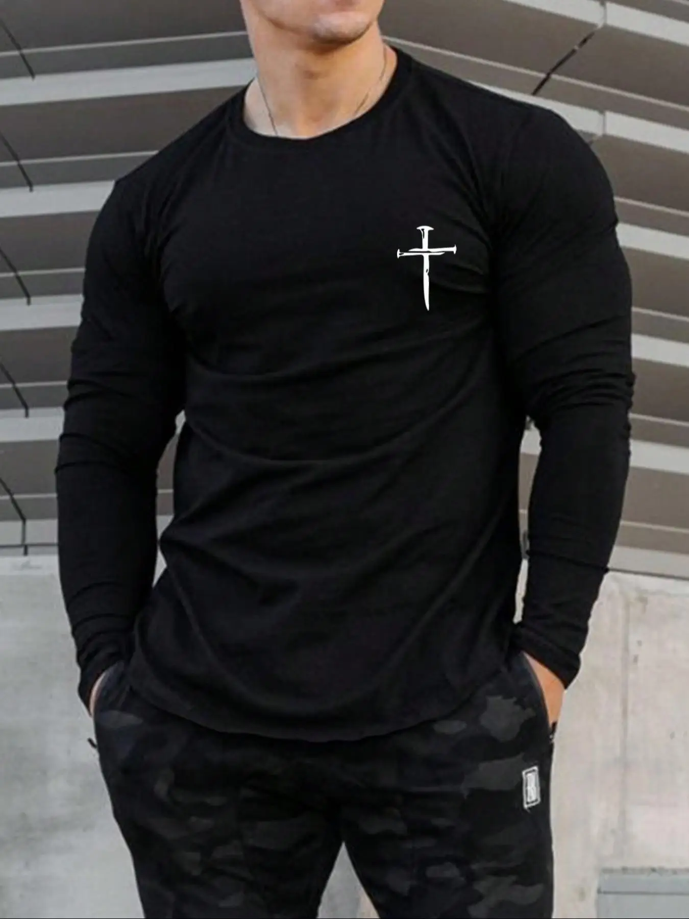 Men's Regular Fit Cross Print Round Neck Long Sleeve Tee, Crew Neck T-Shirt For All Seasons, Casual Men's Top For Daily Wear
