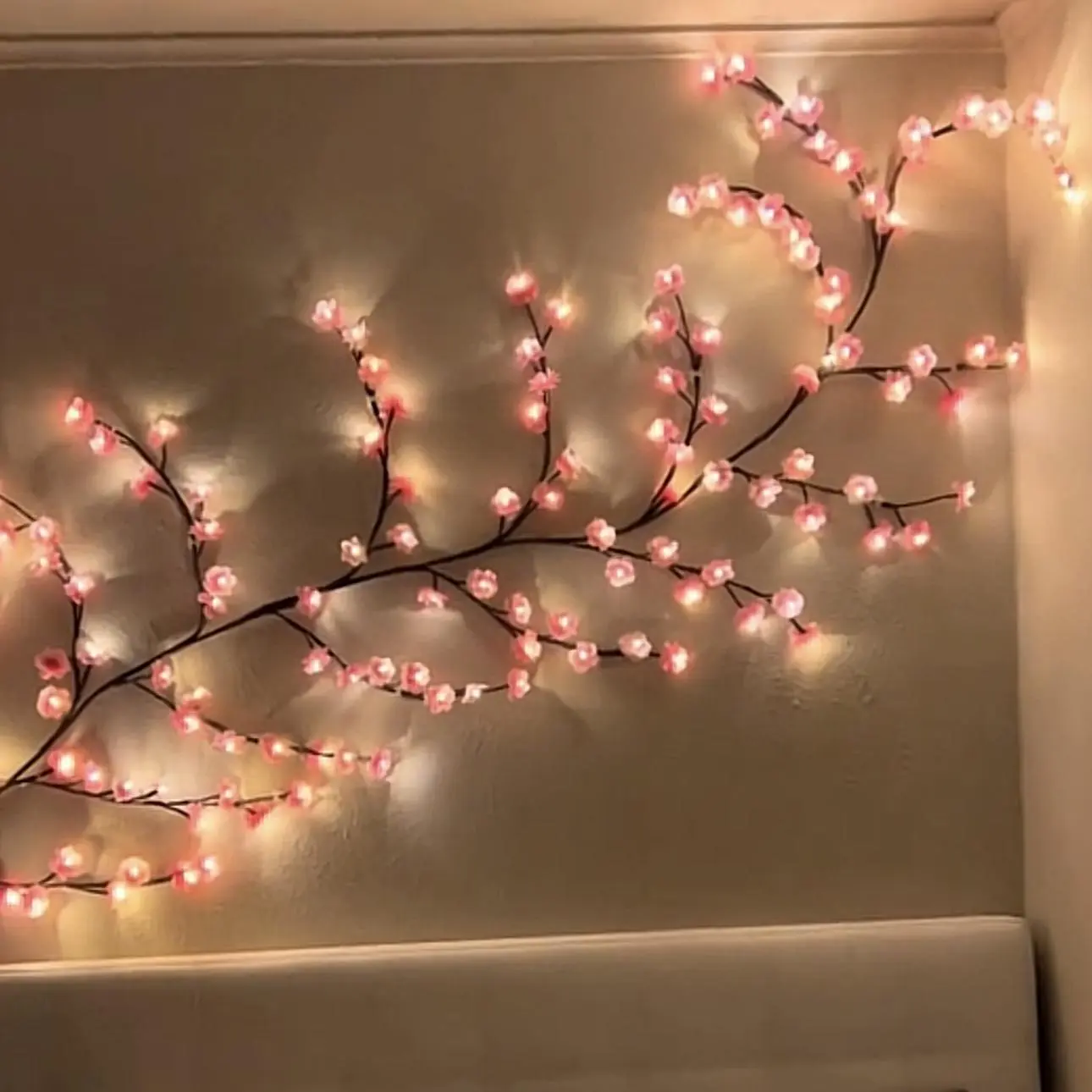 USB Powered Led Lighted Cherry Blossom Tree Shaped Light, 8 Modes Artificial Flower Wreath Light, Night Light, Led Color Changing Ambient Light, Indoor Decorative Light for Garden Party, Wedding, Home Bedroom, Adjustable Led Lights, Led Illuminated