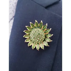Crystal Sunflower Lapel Brooch Pin