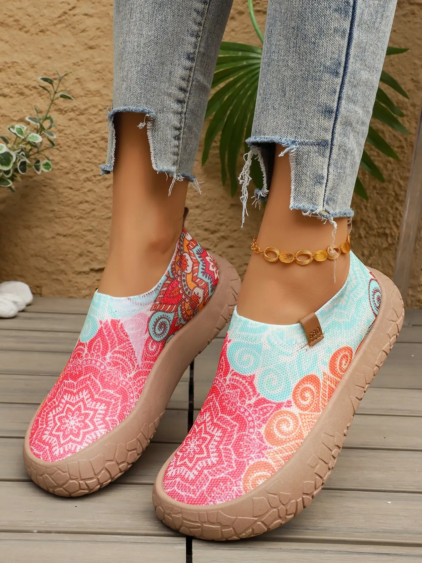 Printed Mesh Breathable Slip-On Lazy Shoes Casual Walking Shoes, Large Eyelet Knit Fabric, Lightweight and Comfortable, Ideal for Long Walks and Commuting
