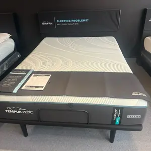 Tempur-Pedic Pro Adapt Medium Hybrid Mattress - Advanced Sleep Solution for Comfort and Support