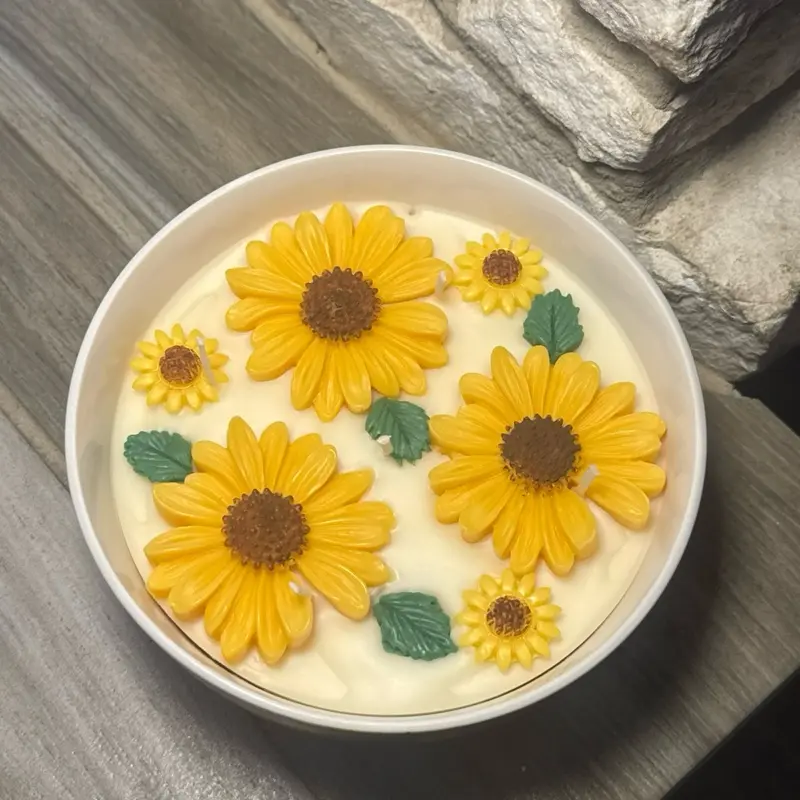 Sunflower candle Sunflower candle