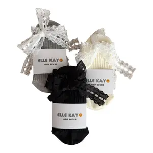 🎀 Ribbon Pilates socks