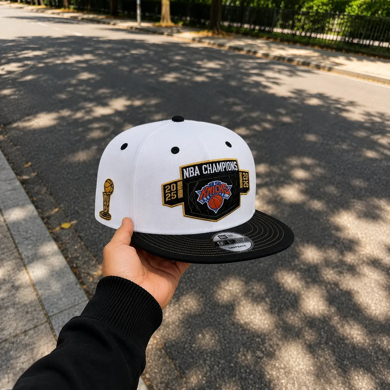 New Era New York Knicks White/Black Conference Champions Finals Adjustable Snapback Hat