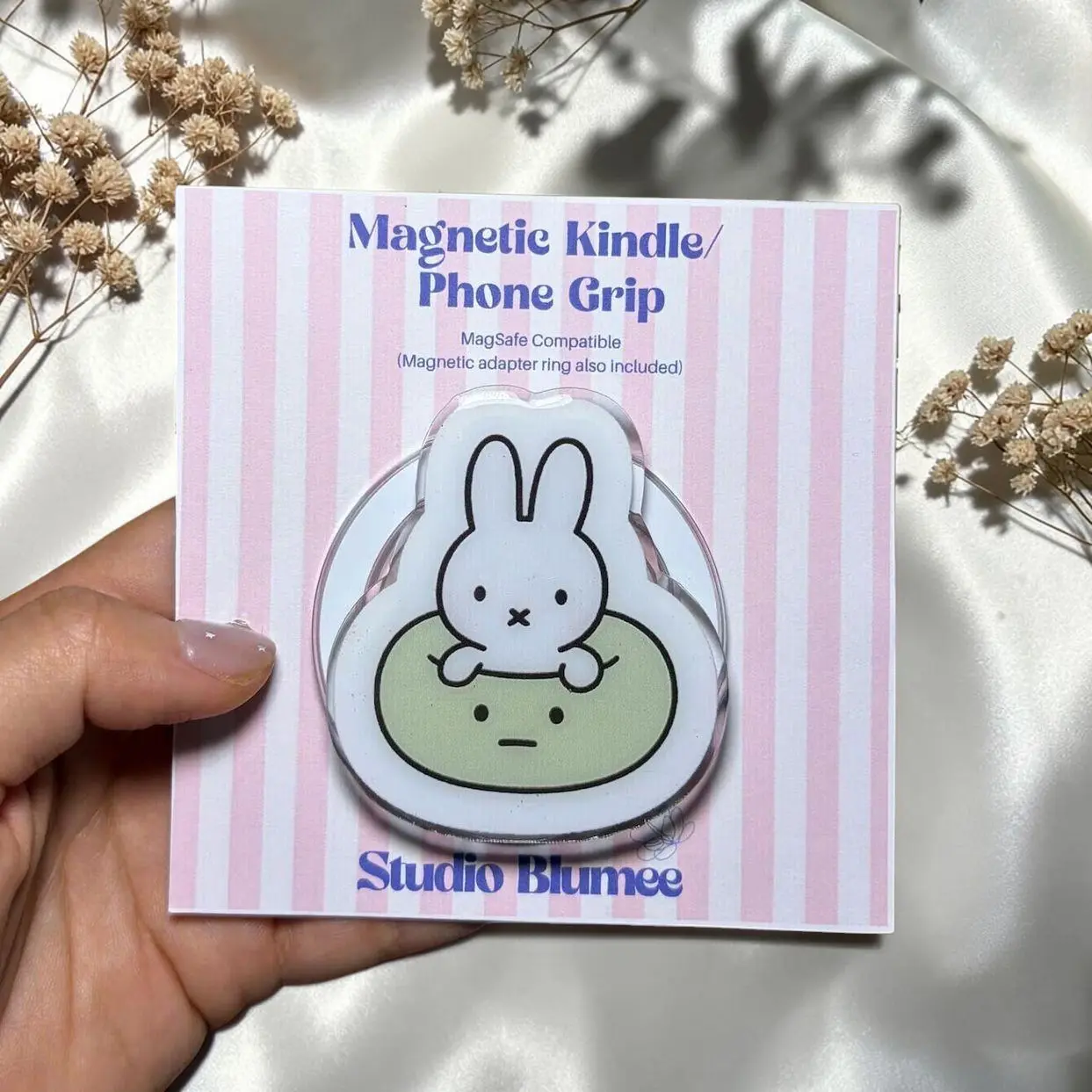 Kawaii Cute Bunny Magnetic Grip: Phone Stand & Stylish Accessory For Kindle