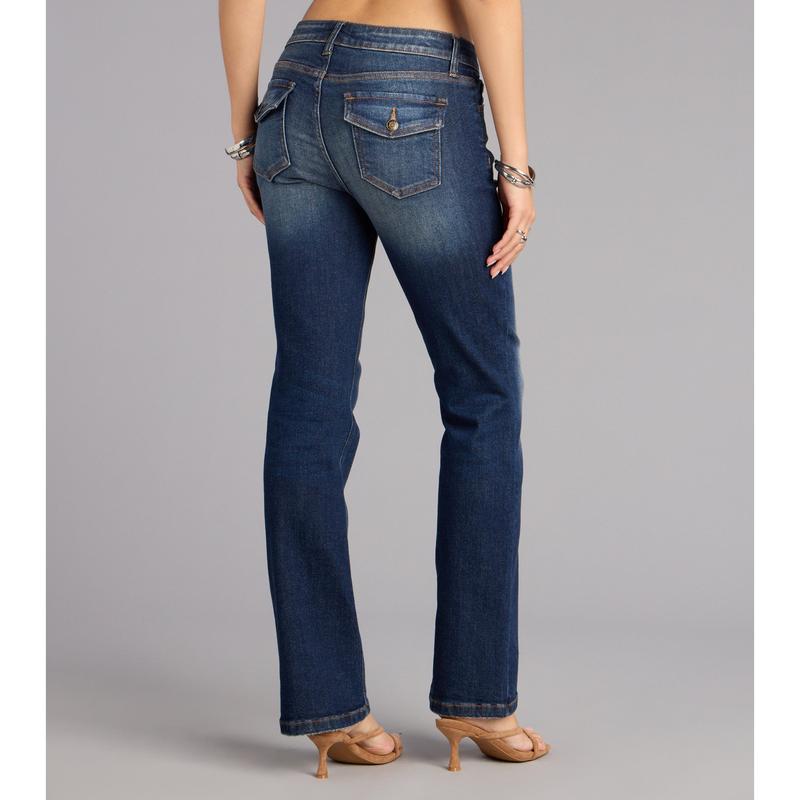 Effortlessly Cool Mid-Rise Flare Jeans